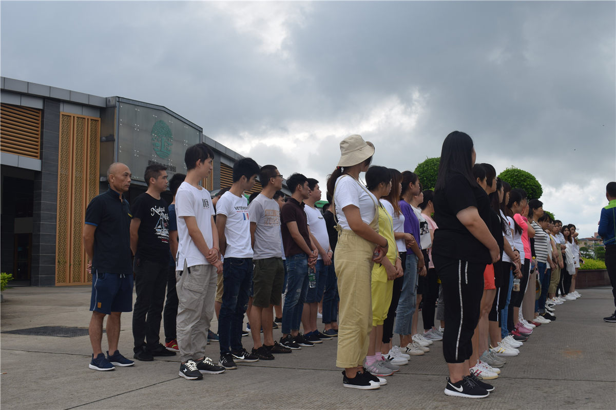 戶外拓展訓(xùn)練